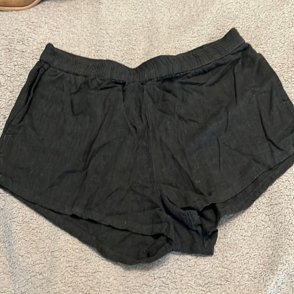 Black linen shorts